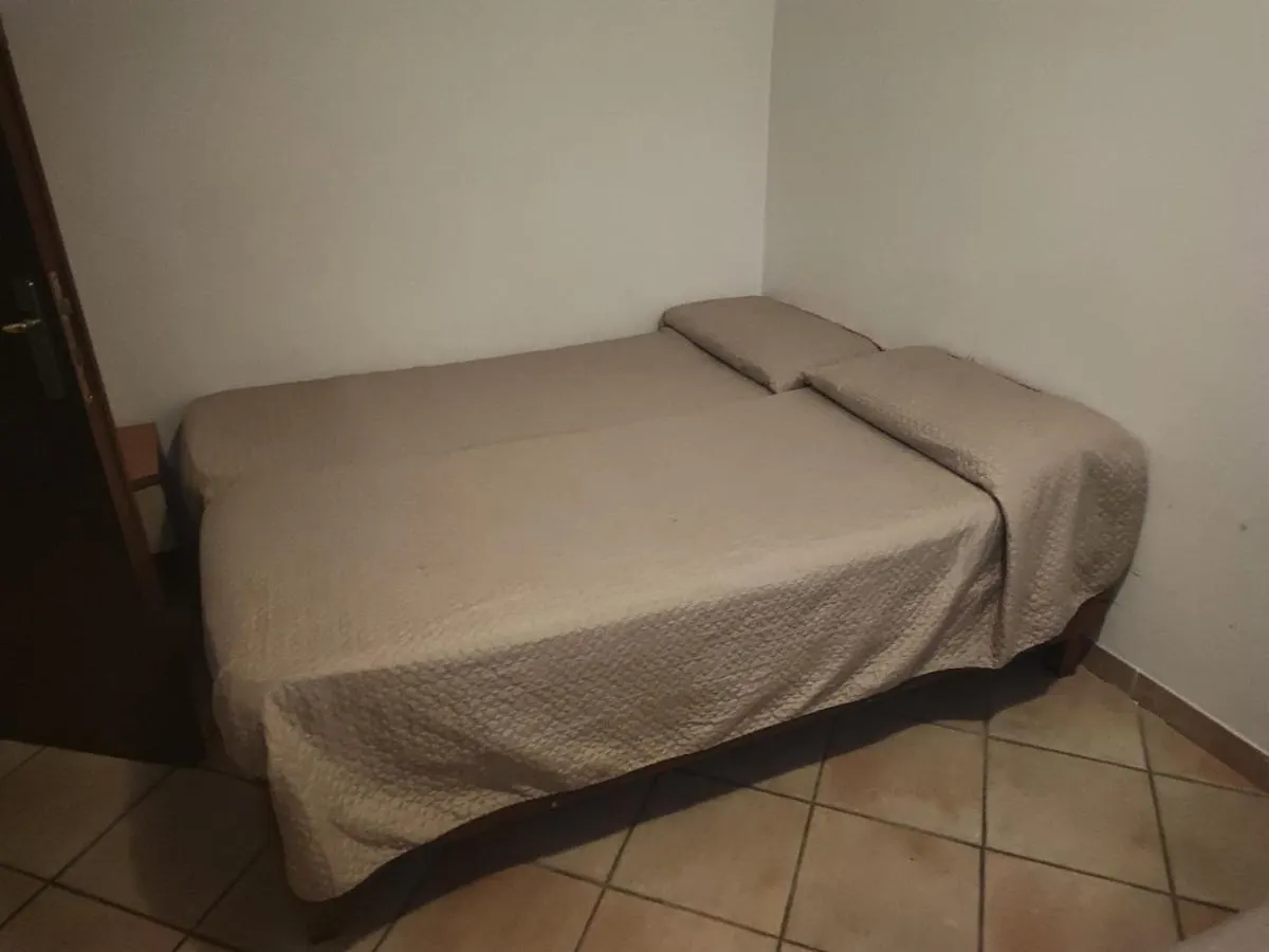 אצ'יליה Villa Lucia איטליה